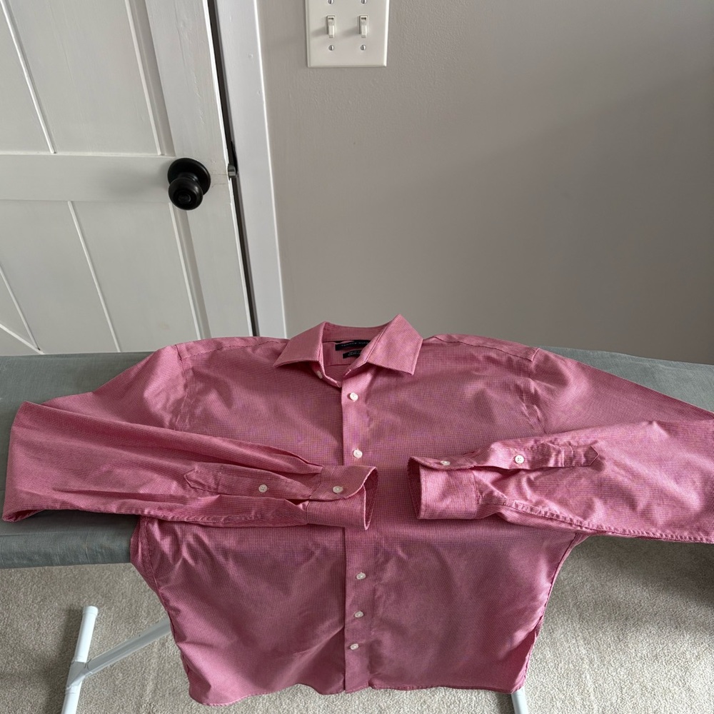 Tommy Hilfiger Slim Fit Flex Supima Dress Shirt - Picture 3 of 6